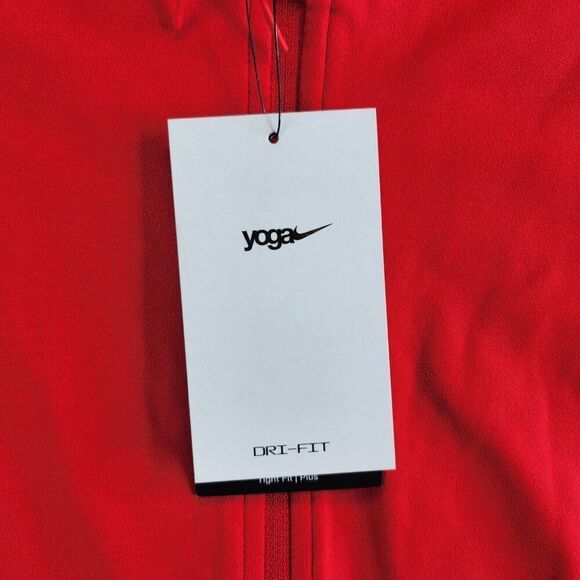 Nike Jacket Womens 1X Red Yoga Luxe Fitted Dry Fit Studio Practice Full Zip New - Picture 10 of 16
